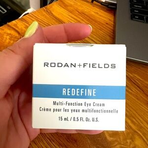 NIB brand new sealed Rodan and fields redefine multi- function eye cream